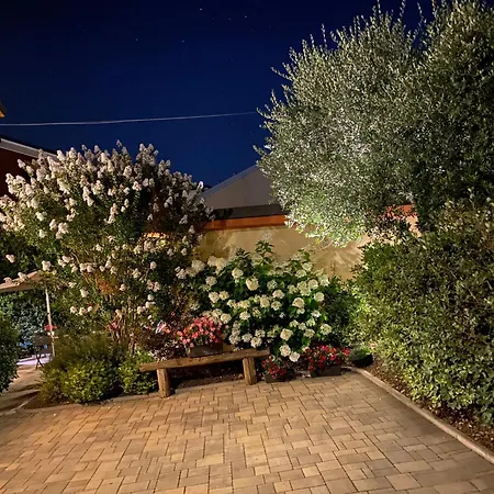 Veronalago Accessibile Bed & Breakfast Bussolengo