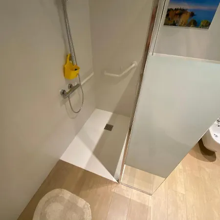 Alojamento de Acomodação e Pequeno-almoço Veronalago Accessibile