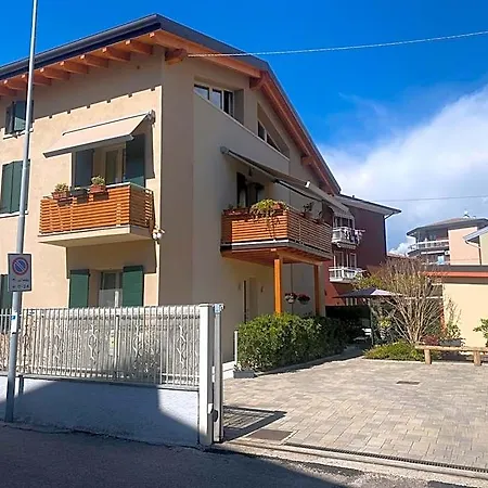 Veronalago Accessibile 4* Bussolengo