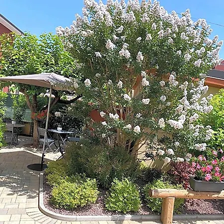 Veronalago Accessibile Couette-café 4*